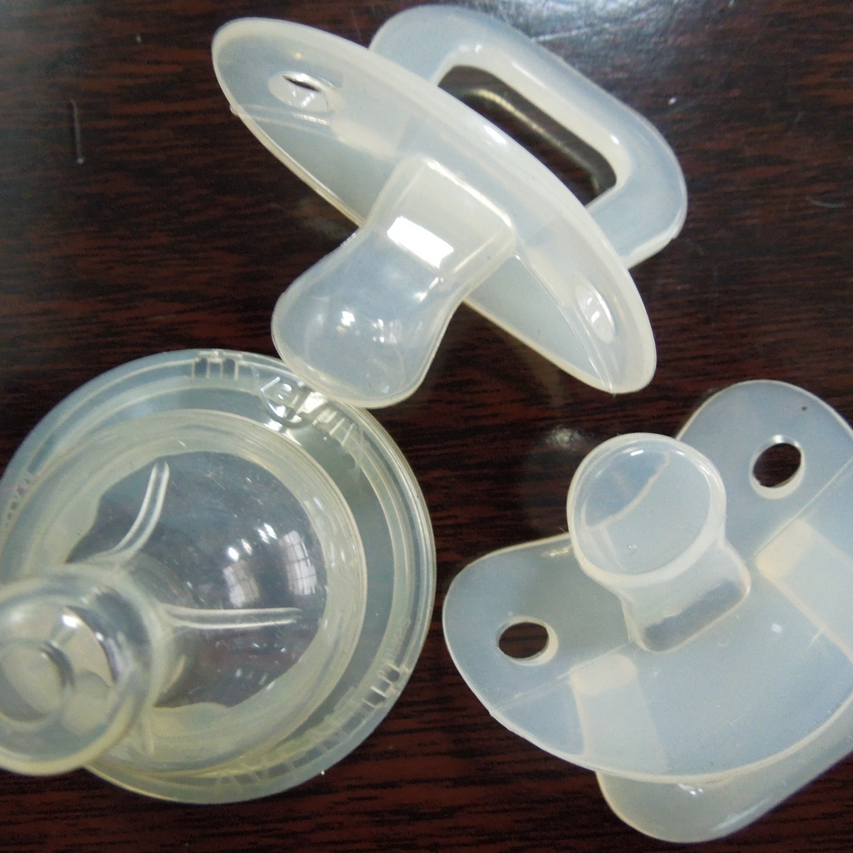 母嬰行業(yè)硅膠廠家有哪些